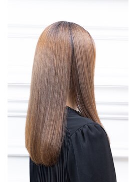 ギンザ ル グラン(JEAN CLAUDE BIGUINE GINZA Le Grand) うるつやロング