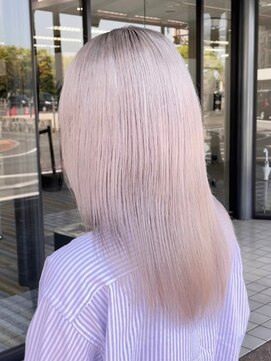 アフューズバイストゥー(Vfuse by StueW) 透明感ホワイト[倉敷][岡山]