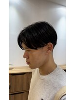 ダブルオオガキ (W-ogaki)&nbsp;ニュアンスパーマセンターパートツーブロックメンズパーマ