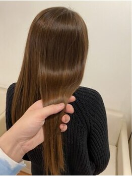 ハイマインド(HIGH MIND)の写真/★口コミで大人気★広がりも抑え、乾燥した髪の毛をサラサラな仕上がりに施術♪【村上】
