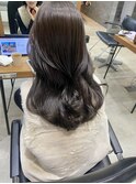 チャコールグレージュ