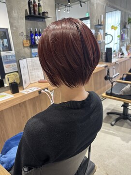 シアート(SHEART) ピンクカラー×ショートカット