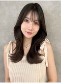 外はね大人くびれヘア流し前髪