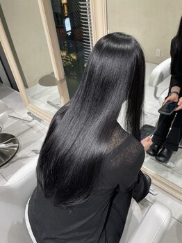 ザックギンザ(ZACC ginza)の写真/お客様の髪の状態に合わせた施術でダメージレスに。[レイヤーカット/艶カラー/セミロング/銀座一丁目]