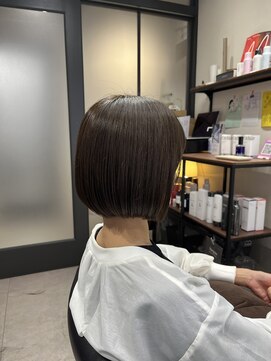 トウ(tou.) 大人ボブ×暗めカラー 30代40代50代