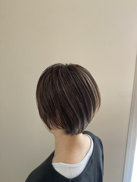 リノア 鵠沼海岸(LINOA) 透明感ハイライトショート！