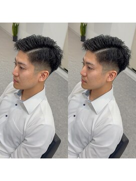 ブライト(BRIGHT) フェードスパイキーパーマ