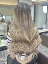 エリーツ(elyts) バレイヤージュ×エクステ