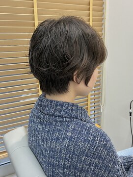 エムプラス(m+) 【辻】ショートパーマ
