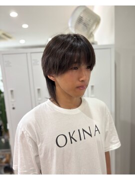 サクラ 岐阜(SAKURA) ミディアムウルフ/岐阜メンズカット