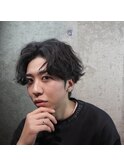 重く見えないセンターパート