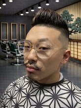 エンペラー(EMPEROR)