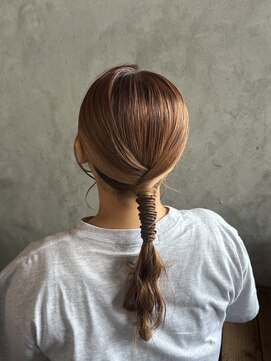 オフジ(OFFJI) ヘアアレンジ