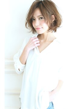 アイニティ 少路(Inity) ☆Inty☆短くするならフェミニンショートボブで決まり!