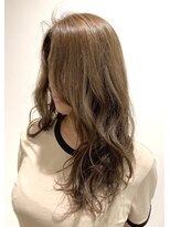 ルッツ (Lutz hair design) ハイライト☆プラチナアッシュベージュ