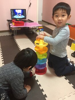 【キッズスペース有り・お子様同伴可】親子で気軽に通えるアットホームサロン☆キッズカットもお任せ◎