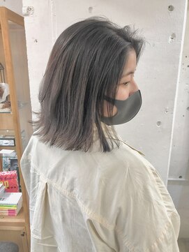 リッカ(RICCA) スモーキーグレーのグラデーションカラー