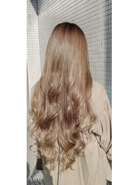 ハートライン(hair bridal Heart Line) やわらかベージュ