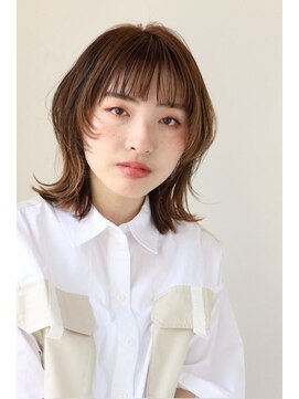 ヘアーアンドメイク エクリ 不動前店(Hair&Make equri) 【不動前美容室】外ハネレイヤー