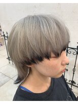 ラフューネ ヨコハマ(Raffune Yokohama) ショートウルフ　モノトーン　エンドカラー　担当Fuku