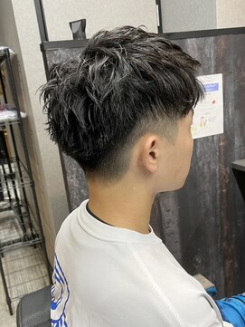 デネブ(Deneb) 20代30代40代メンズ王道ビジネス大人かっこいい短髪