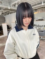 カフ(CAF)&nbsp;CAF松本/ダークグレー/顔まわりぱつっとカット/大阪/心斎橋