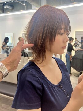 ダブルトーキョー シブヤ(W-TOKYO SHIBUYA) 耳掛け×ウルフカット　ウルフ　ネオウルフ