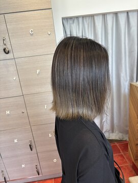 ルシア(LUCIA) ハイライトカラー/バレイヤージュカラー