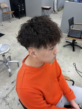 ウォーク(woke) メンズパーマ