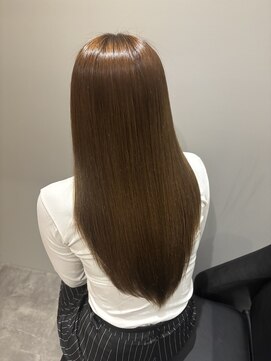 イオエ 西梅田(ioe) ブリーチなしカラー／髪質改善/ミルクティーベージュ/顔へア
