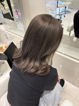アヴァンス 深井店(AVANCE.) 【店長　辻　柊斗】　　☆髪質改善×艶髪×グレージュ