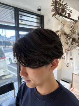 ヘアーガーデン アストレア(HAIR GARDEN ASTRAEA) 毛流れパーマ