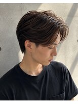 オグジュアリー 表参道(aux.)&nbsp;毛流れパーマで作る朝楽センターパート