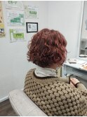 くるくる　カシスピンクパーマ