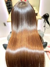 エレノア 梅田 大阪駅前第4ビル店(Eleanor)