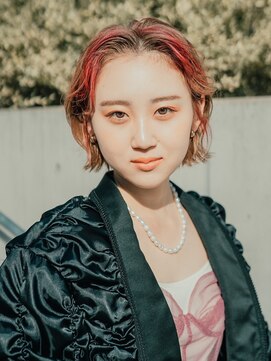 ギグス 栄店(gigs) フェイスフレーミング/レッド/ショートボブ