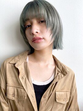 ミラバイグリーン(Mira by green) 大人可愛い20代30代40代前髪前下がりショートボブ丸みショート