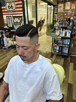シックスバーバーショップ(SIX BARBER SHOP)の写真/ネオクラシックなバーバー ・ハンサムメンズカット・フェード/シェービング。ストーリーフェード! 