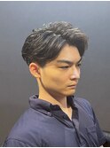 ビジネスツーブロックショート ニュアンスパーマ かきあげバング