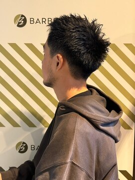 バーバーバー アカバネ(BARBER-BAR AKABANE) 清潔感◎ ビジネスにもぴったりなフェードスタイル 2