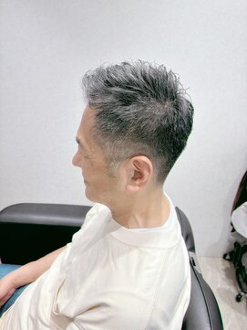 ルートラボ(Root.Lab) 刈上げ×アップバング×ベリーショート×ビジネス