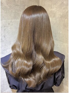 キャラ シャローネ 池袋(Chara Chalone) 艶髪カカオブラウン【髪質改善/岸雄一】