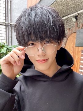 ナチュラル 渋谷(NATURAL) フェザーパーマ／サーフカール［メンズ／渋谷］