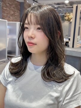 ラベルムバイエーケー(La Belleme by AK) 【韓国レイヤー×オリーブカラー】