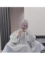 バズ サッポロ バイ フィーネ(BuzZ sapporo by Fi-Ne)&nbsp;ホワイトシルバーボブ/ブリーチ/ハイトーン/ダブルブリーチ