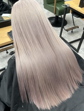 モニカ 栄店(MONIQA) white beige