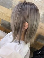 ヘアーデザイン ディードット ウル(D. ulu) 【渡辺秀斗】ホワイトミルクティー