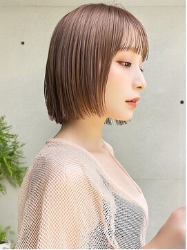 バイエイト(X８) 顔まわりレイヤーボブショートボブ切りっぱなし