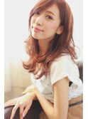 愛されミディ&髪質改善巻き髪前髪分けるスタイルレッド