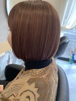 サロン ド モア(Salon de MORE) ぱつっとボブ